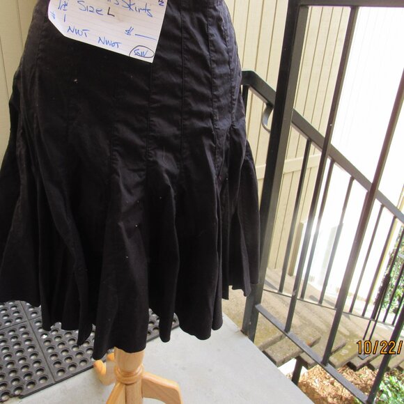 #511  WOMEN'S 100% COTTON FLIRTY SKIRT BY FOR JOSEPH  (SIZE LARGE) - Picture 3 of 3